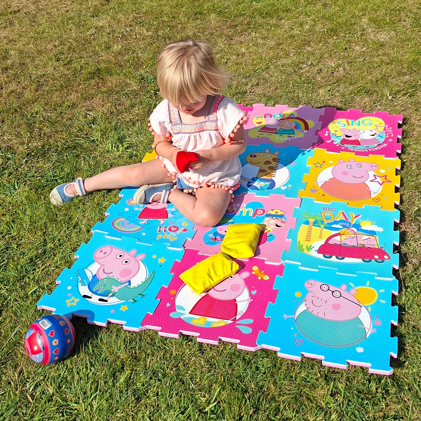 Peppa Pig 12 piece EVA Playmat