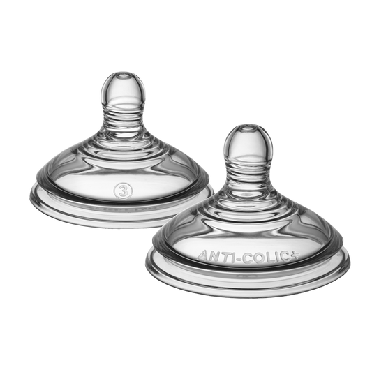Tommee Tippee Advanced Anti-Colic Teats – Fast Flow – Breast-Like Teat for Natural Latch, Compatible with Advanced Anti-Colic Bottles