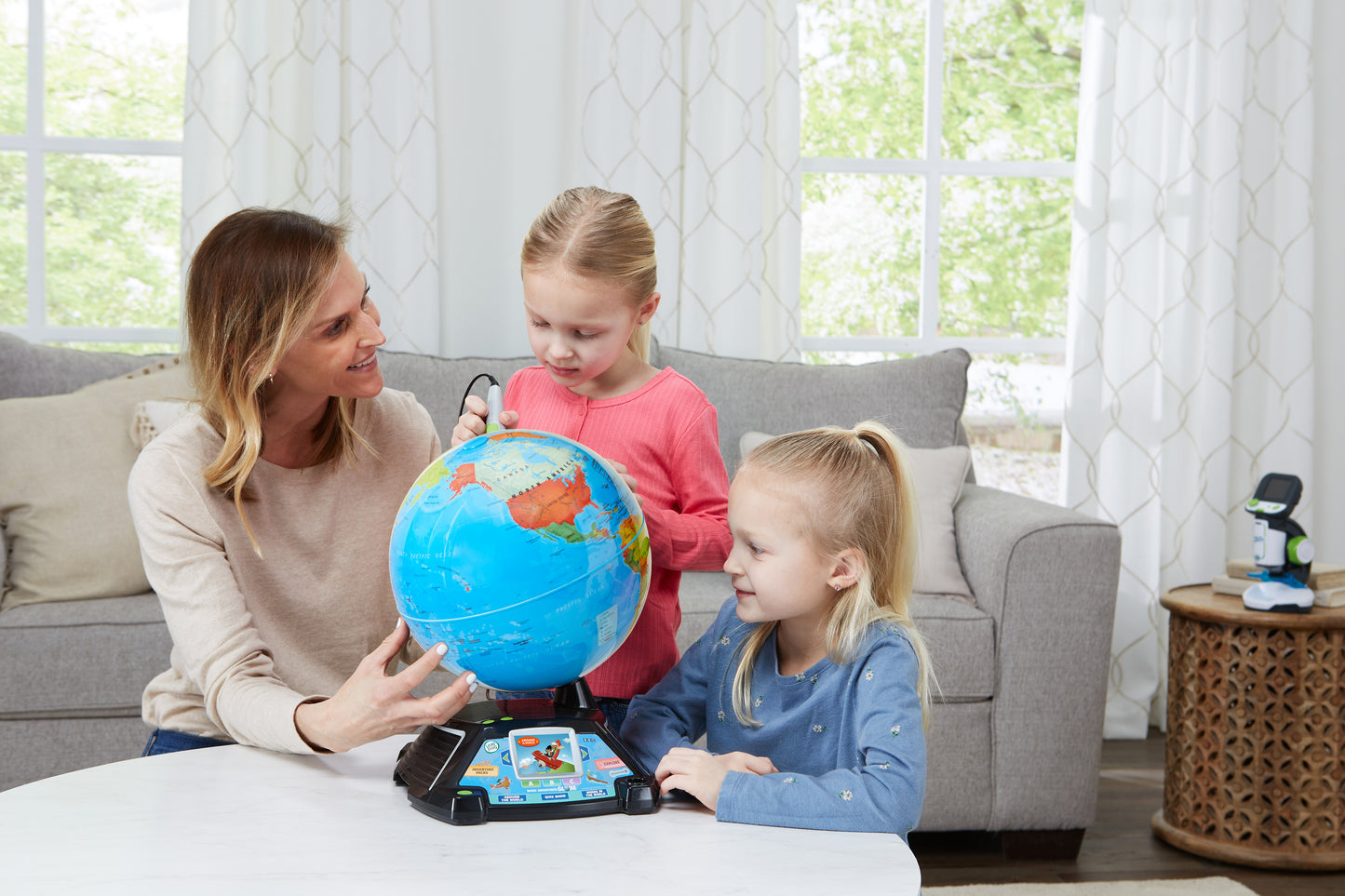 Magic Adventures Globe