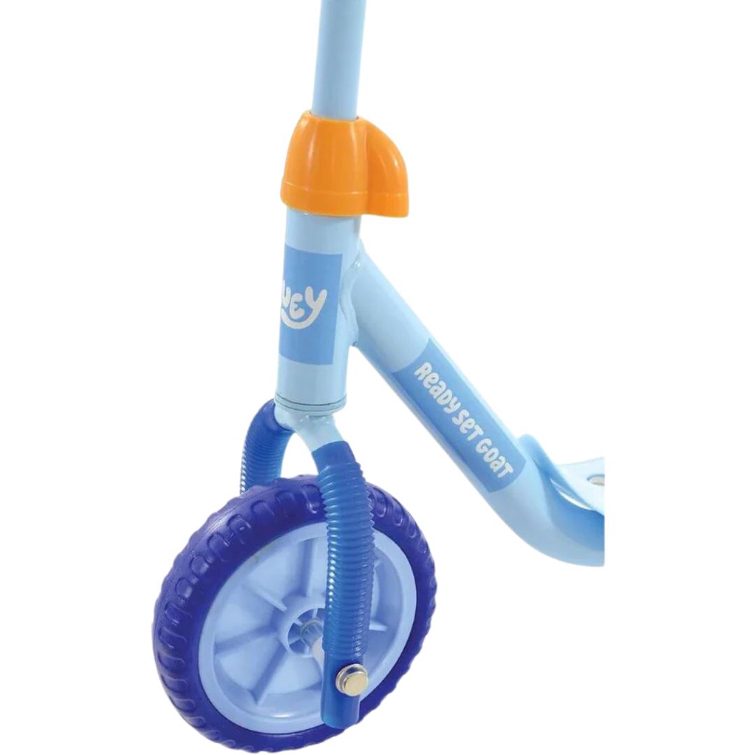 Bluey Tri Scooter and Helmet Bundle