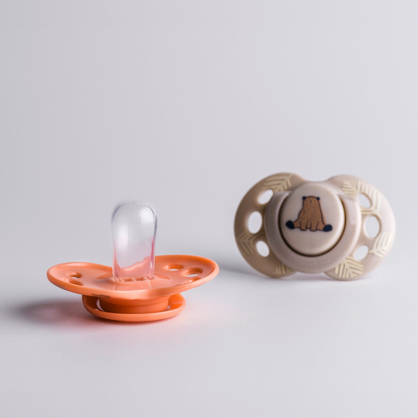 Tommee Tippee Fun Soothers 6-18 Months