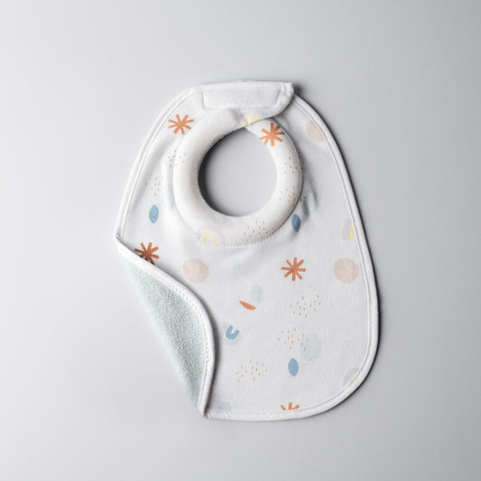 Closer to Nature Milk Feeding Bibs 2 Pack