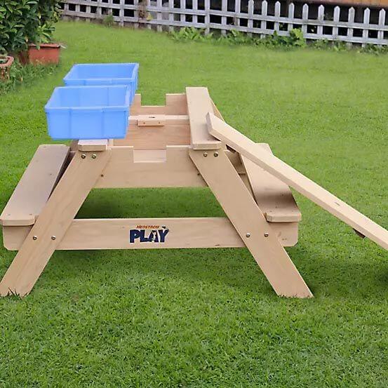Hedstrom Play Sand, Water, and ball play table and Bench