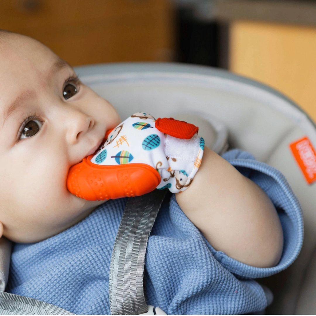 Nuby Baby Teething Mitt – Silicone Soothing Glove with Crinkle Sounds