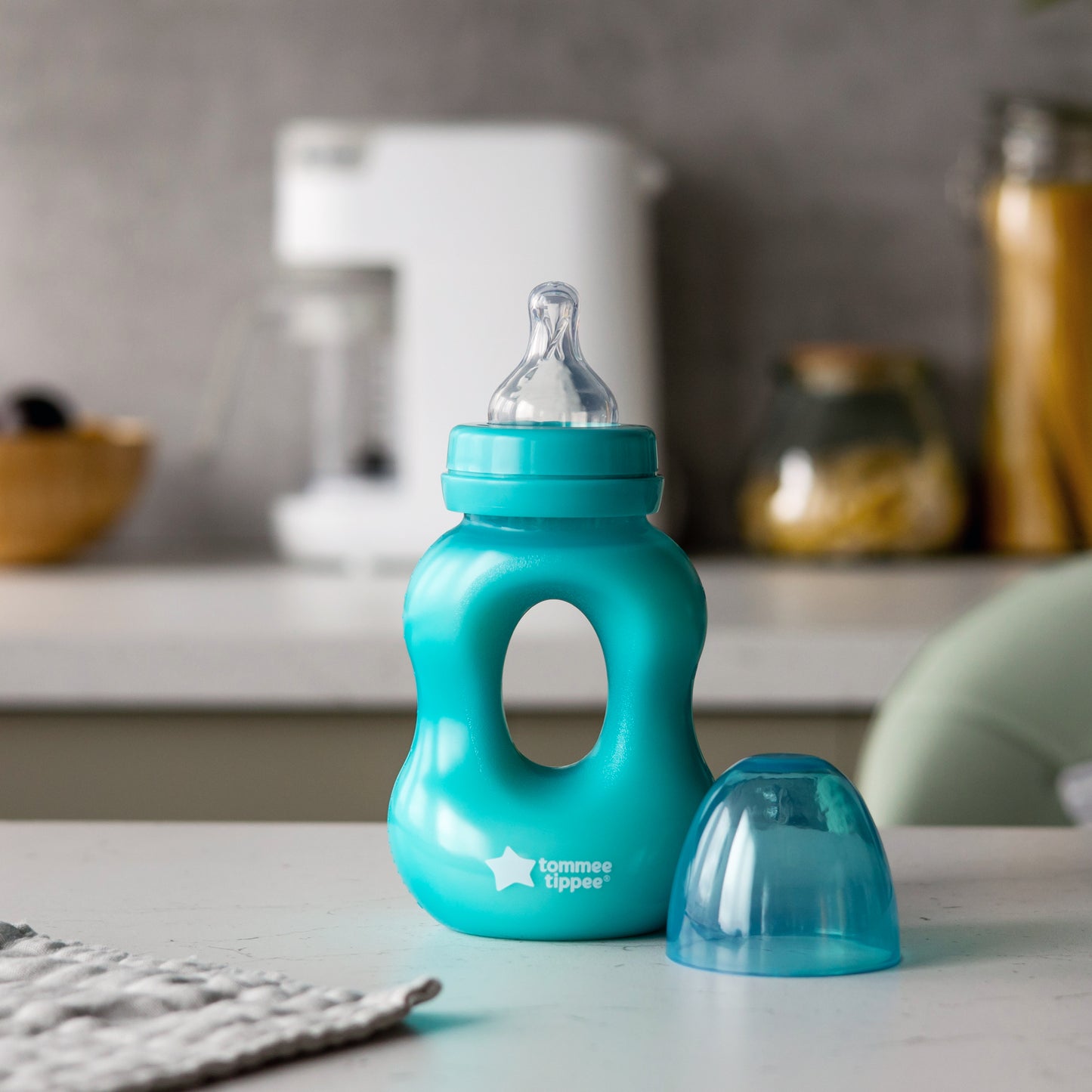 Essentials Nipper Gripper Bottle