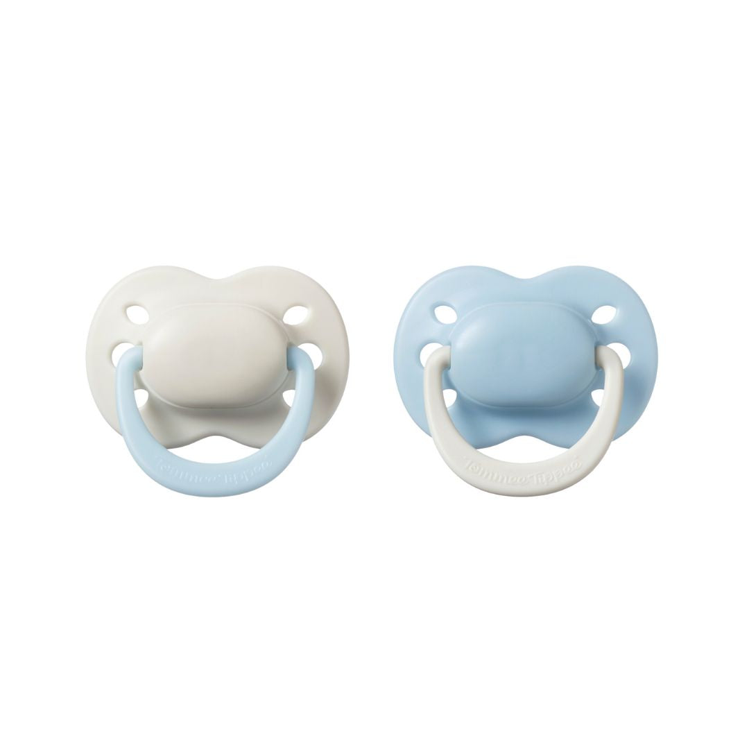 Tommee Tippee Newborn Soother 0–2 Months (2 Pack)-Boy