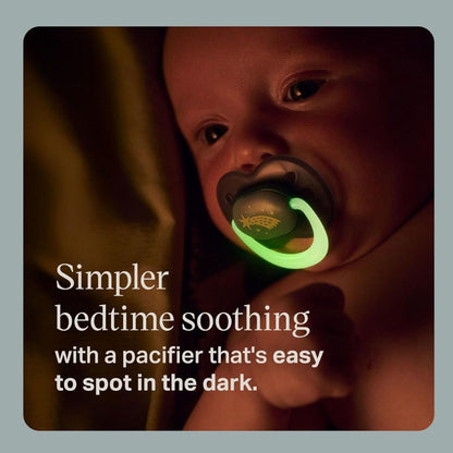 Tommee Tippee Glow in the Dark Night Time Dummy BPA Free Symmetrical Baby Soothe- 4 Pack- 0-6 Months