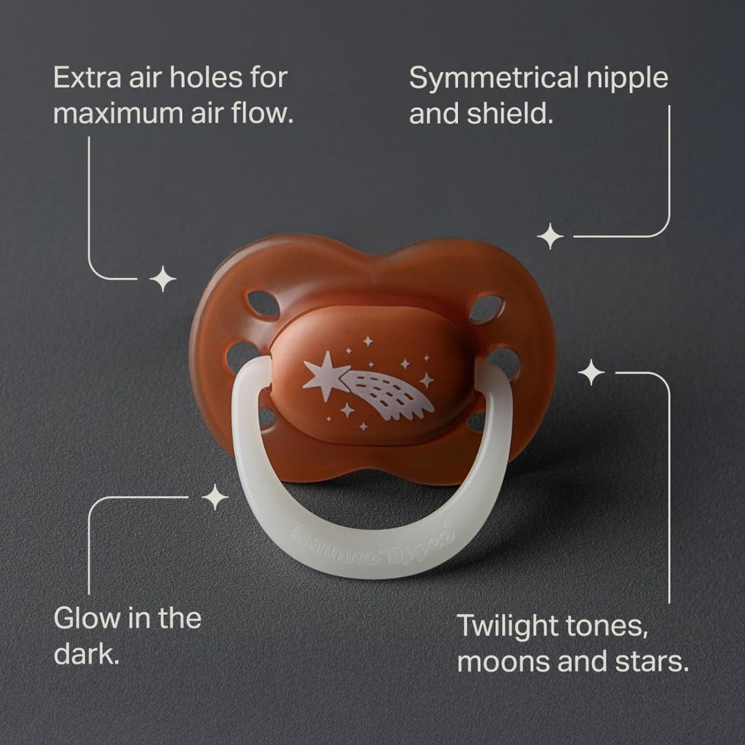 Tommee Tippee Glow in the Dark Night Time Dummy BPA Free Symmetrical Baby Soothe- 4 Pack- 0-6 Months