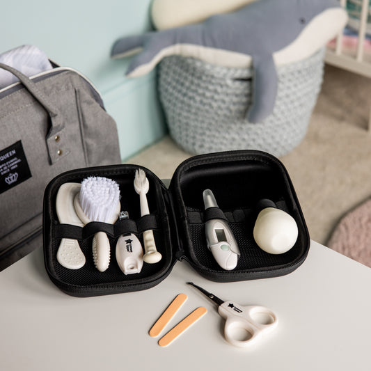 Closer to Nature Healthcare & Grooming Kit