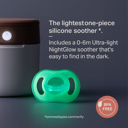 Tommee Tippee NightGlow Pod with 0-6m Ultra-light NightGlow Soother, Charge Glow in the Dark Dummies in 2 Minutes, 3x AA Batteries Lithium Only or Mains-Powered USB Cable, Portable UVC Steriliser