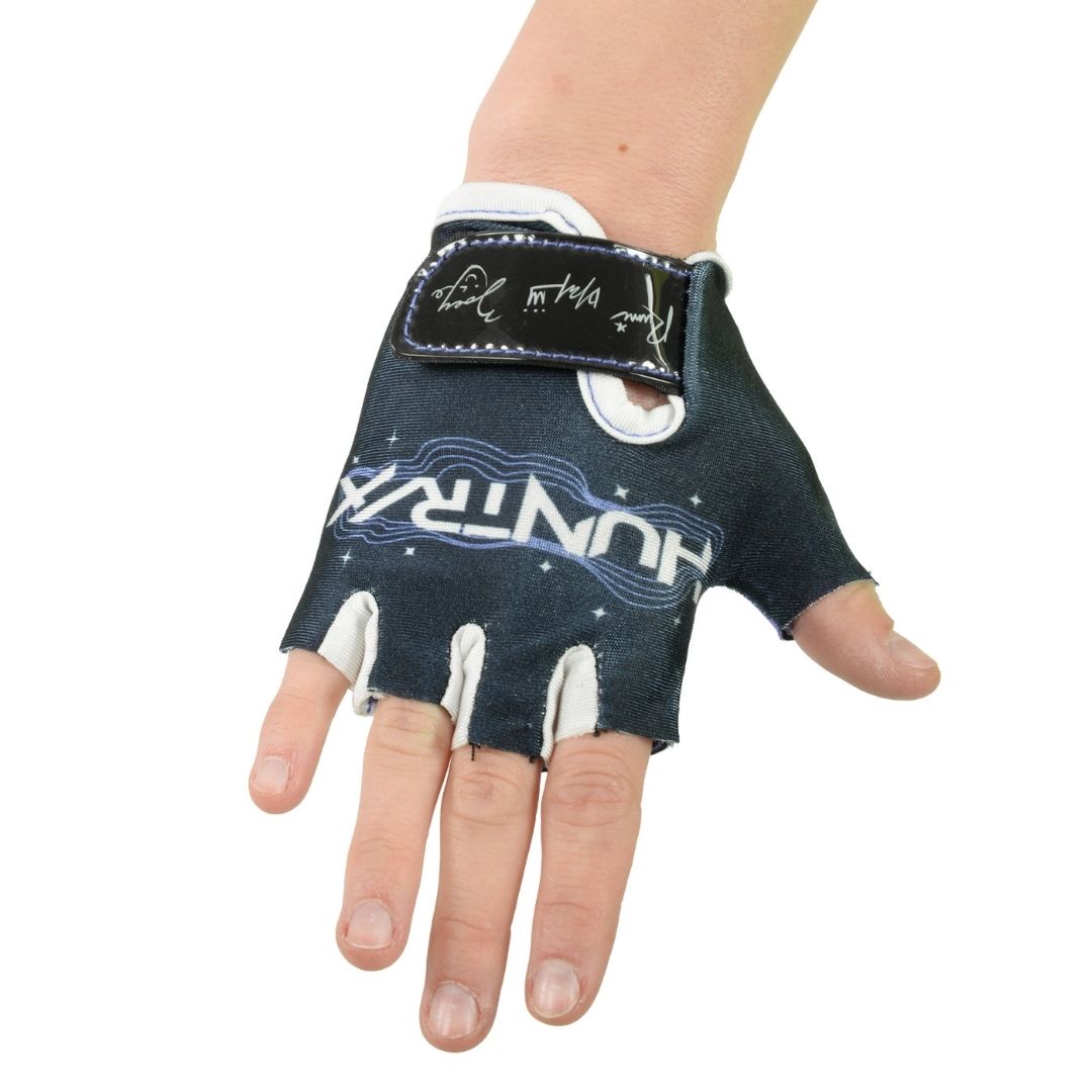 KPop Demon Hunters Cycle Mitts – 3+ Years