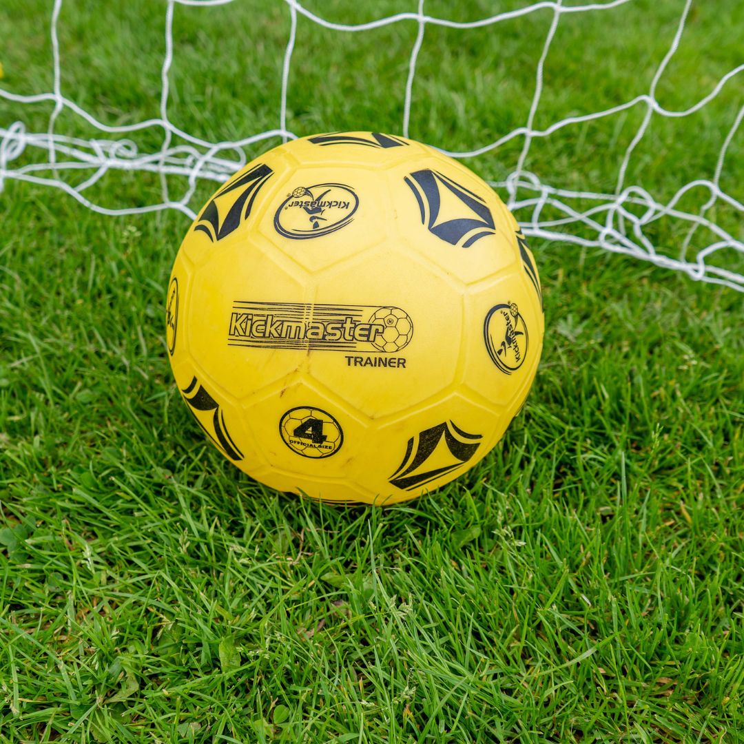 Kickmaster Ultimate Football Challenge set