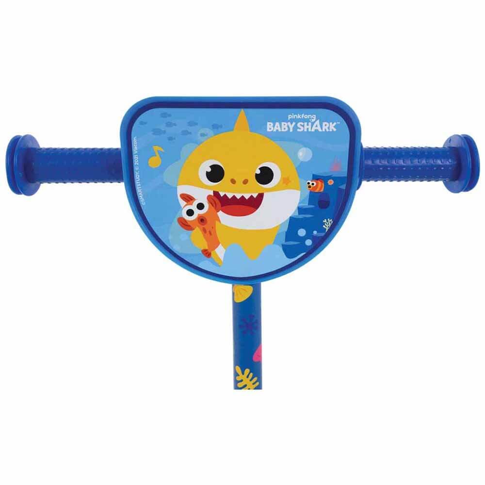 Baby Shark Music and Lights Scooter