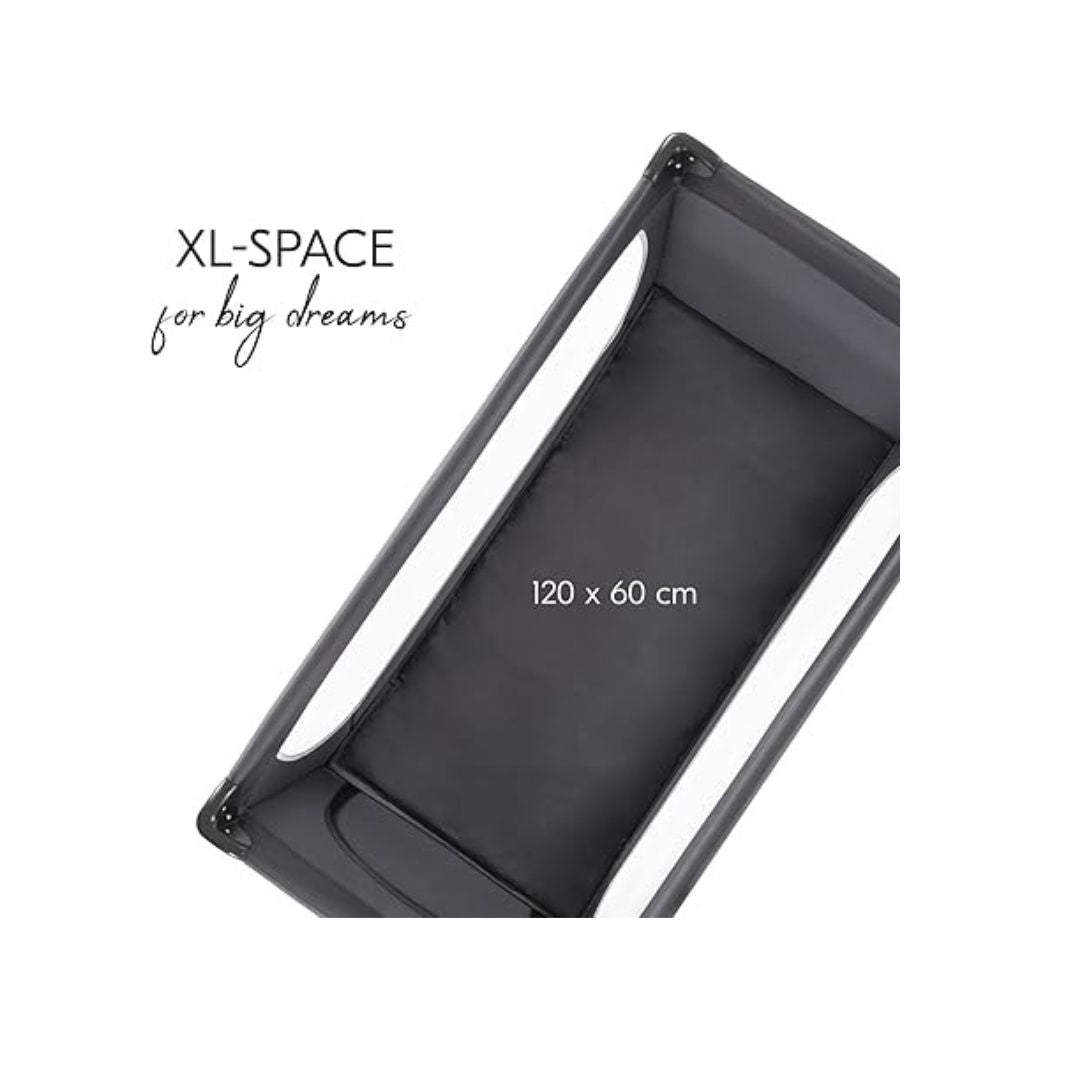 Hauck Dream N Play Plus – Comfortable Travel Cot and Playpen in One